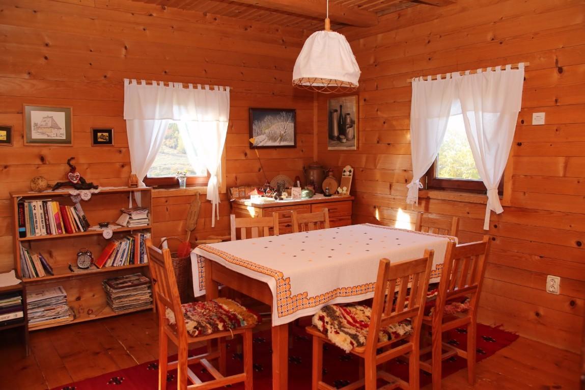 Cabin Menka Sirogojno Esterno foto